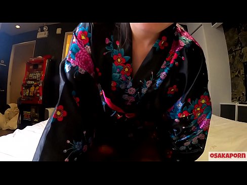 ❤️ Keçika ciwan a cosplay ji seksê hez dike ku bi orgazmê bi şûjinek di hespêk û blowjob de. Keçika Asyayî ya bi pisîka porî û bi cil û bergên kevneşopî yên Japonî di vîdyoya amator de ku masturbasyona bi pêlîstokên qijikê nîşan dide. Sakura 3 OSAKAPORN. Super porno li ku.desixxxtube.ru ❤